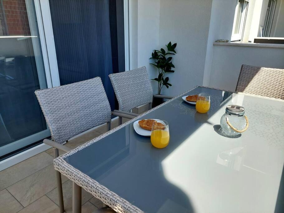 Valux Apartman Pula Buitenkant foto